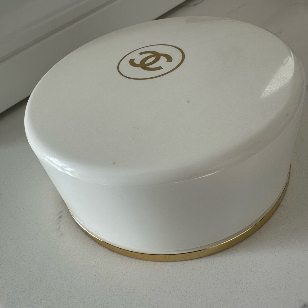 CHANEL White and Gold Decorative Box